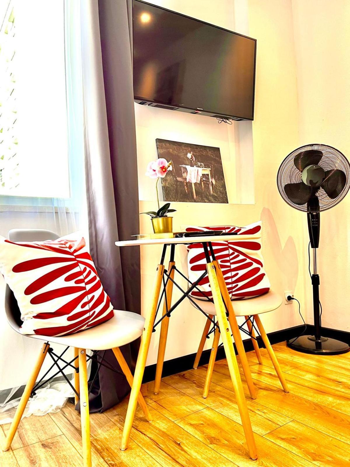 Nice 1Room Condo Warszawacenter Bagian luar foto